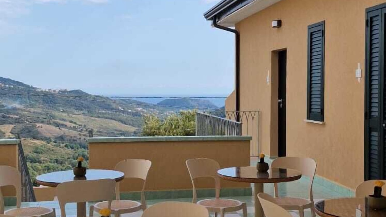 Photo of Patio Balcony in Centola