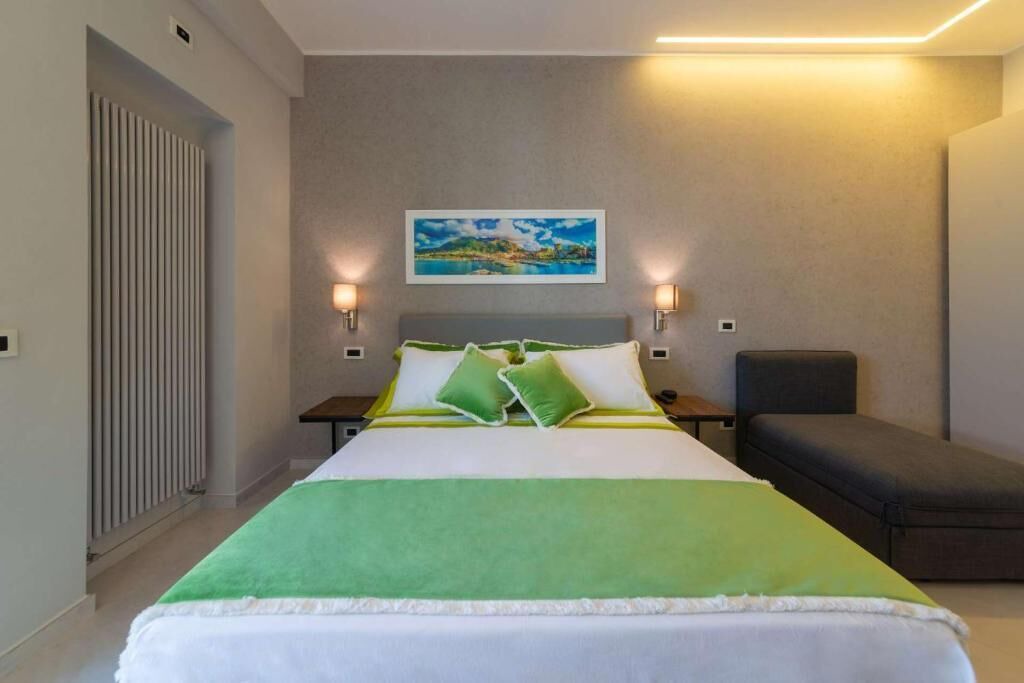Photo of Bedroom in Ischia Porto