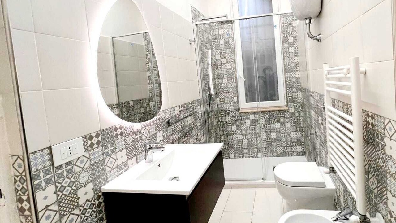 Photo of Bathroom in Pagani
