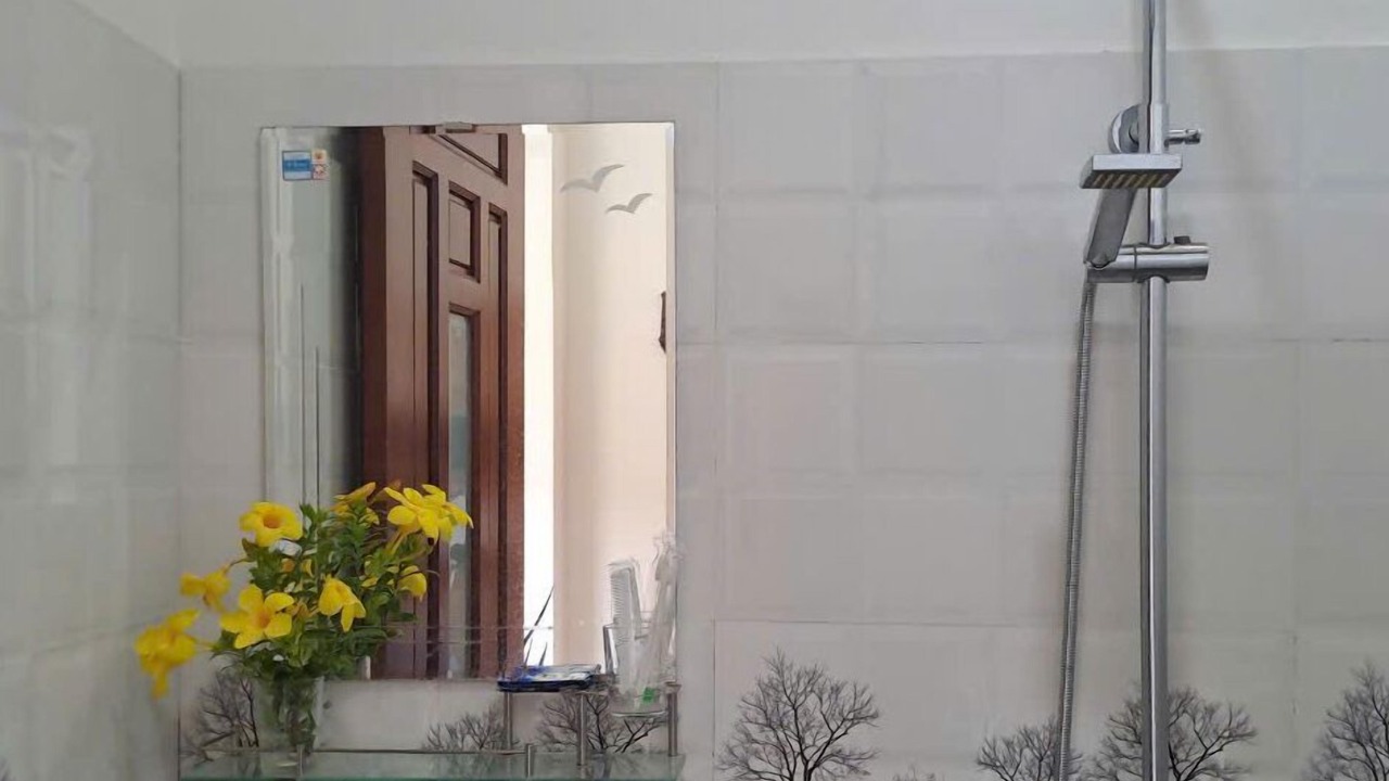 Photo of Bathroom in Cham Island