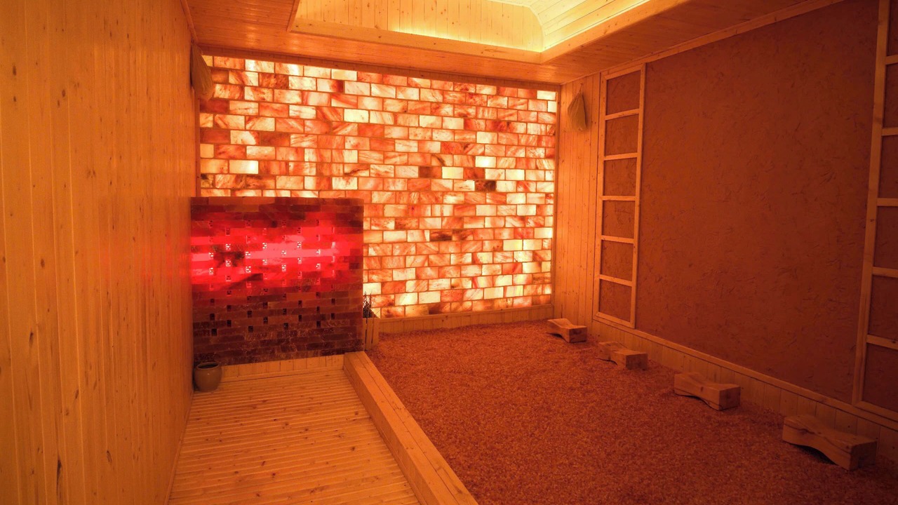 Photo of Bedroom in Ong Lang