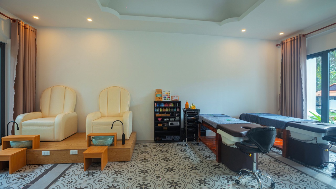 Photo of Bedroom in Ong Lang