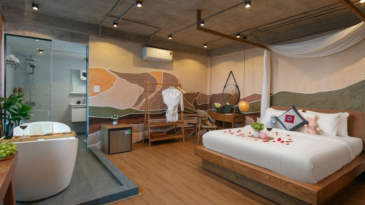 Photo of Bedroom in Truc Bach