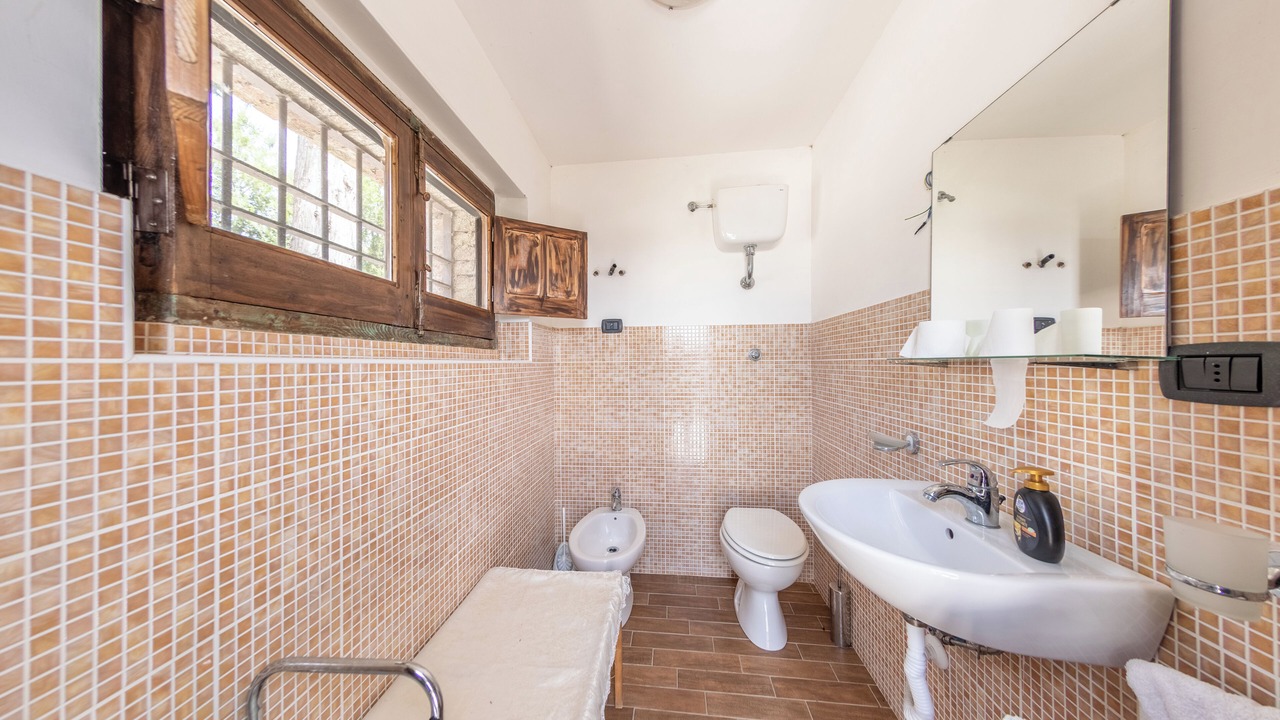 Photo of Bathroom in Gesualdo