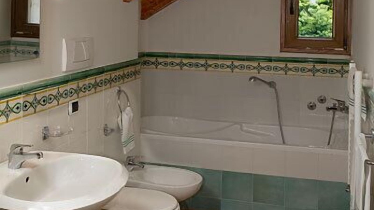 Photo of Bathroom in Campinola
