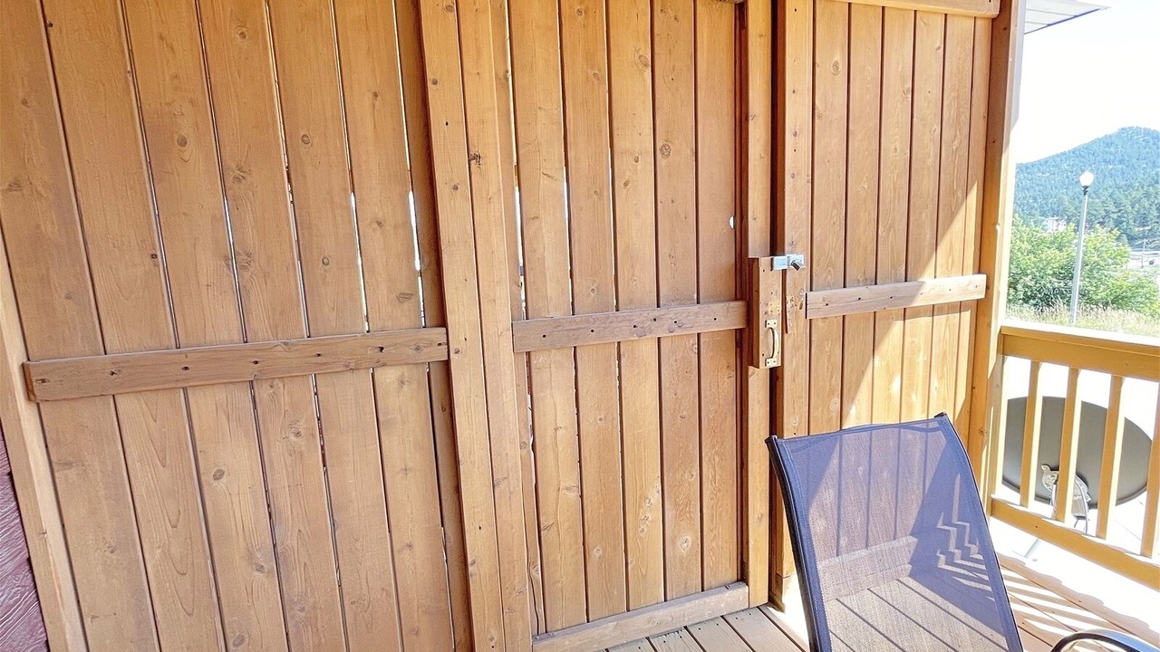 Photo of Patio Balcony in Hill City