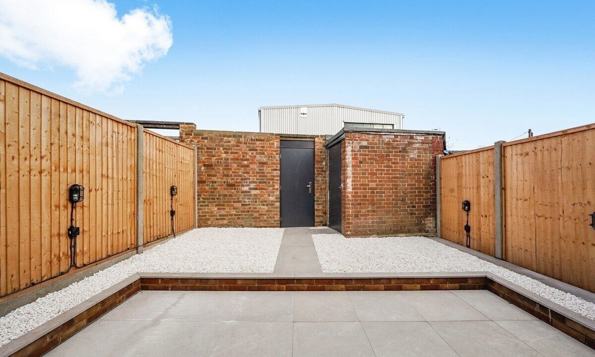 Photo of Outdoor in West Norwood