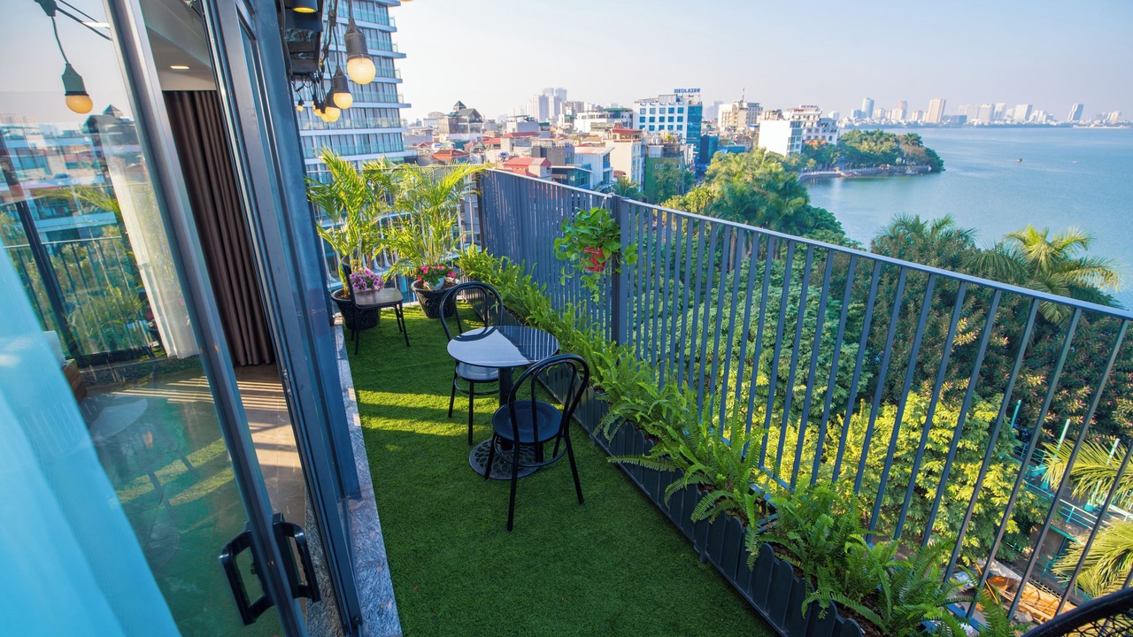Photo of Patio Balcony in Thuy Khue