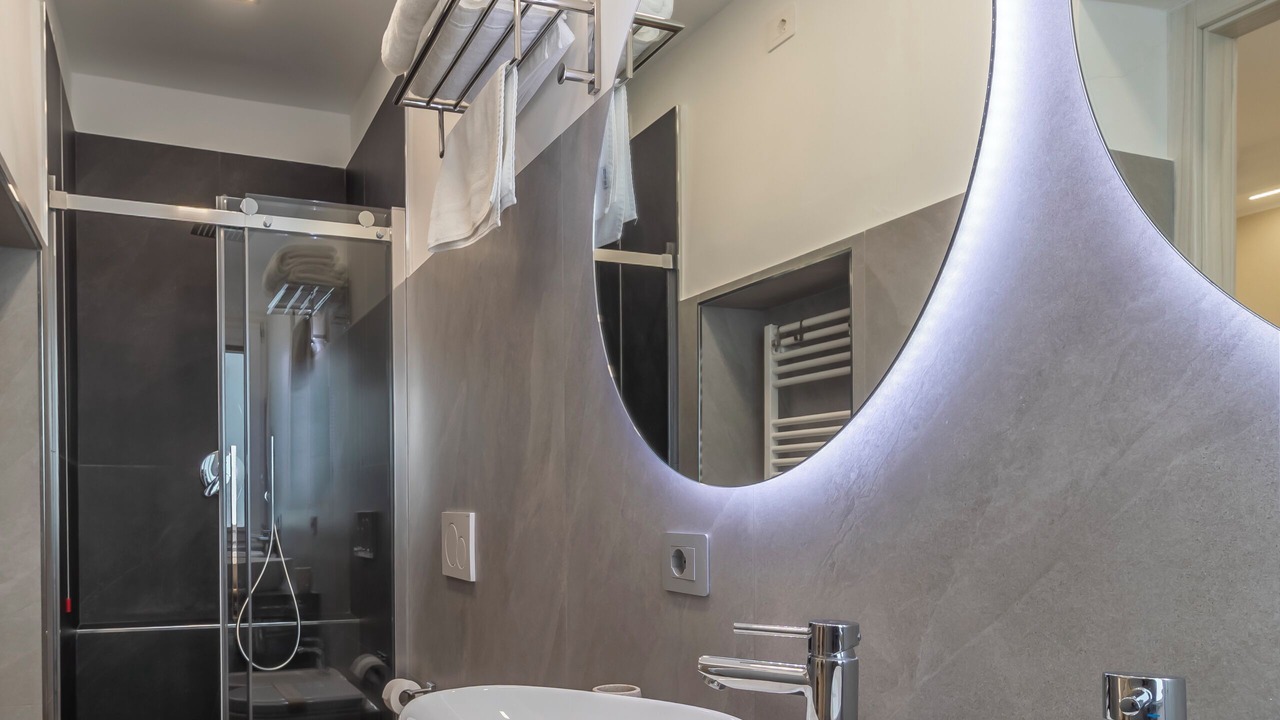 Photo of Bathroom in Tivoli