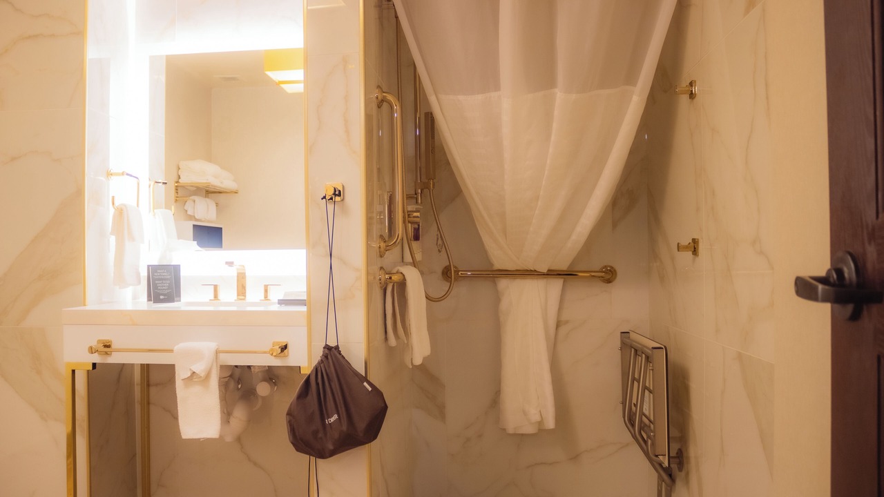 Photo of Bathroom in Deadwood