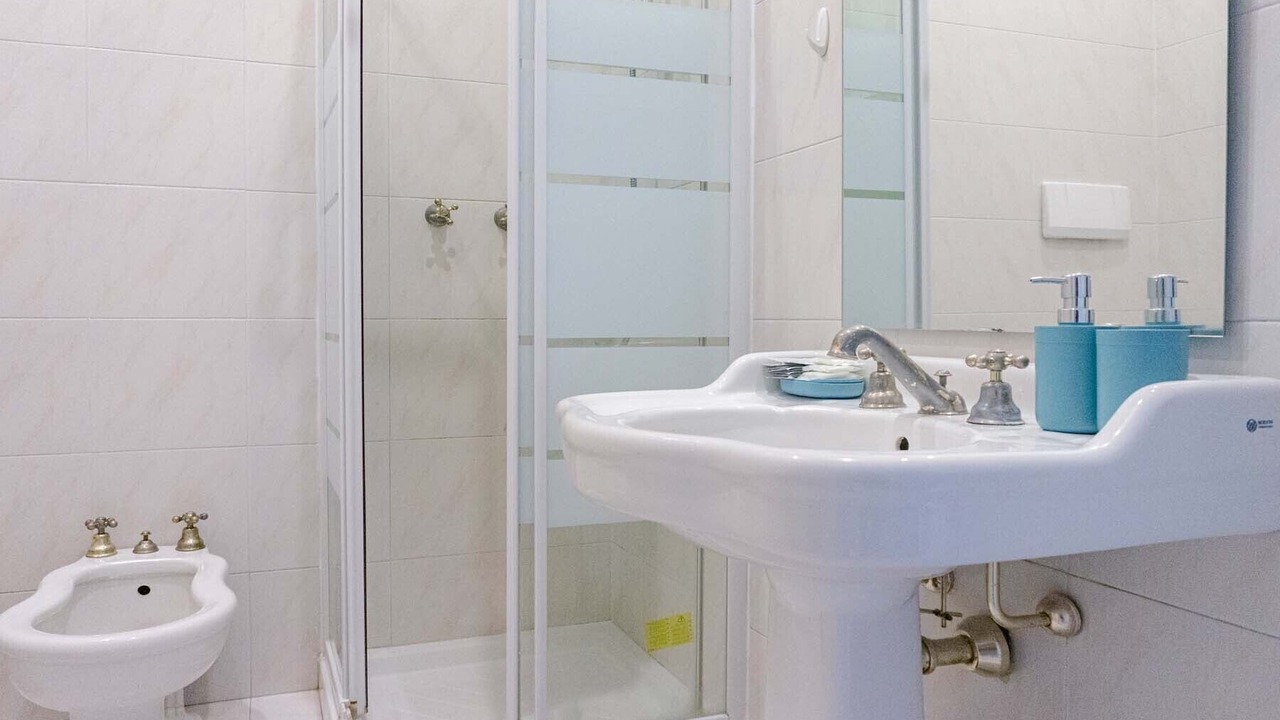 Photo of Bathroom in Rione XVI Ludovisi