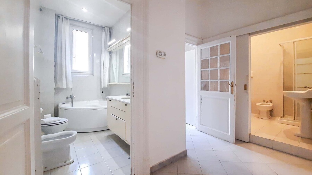 Photo of Bathroom in Rione XVI Ludovisi