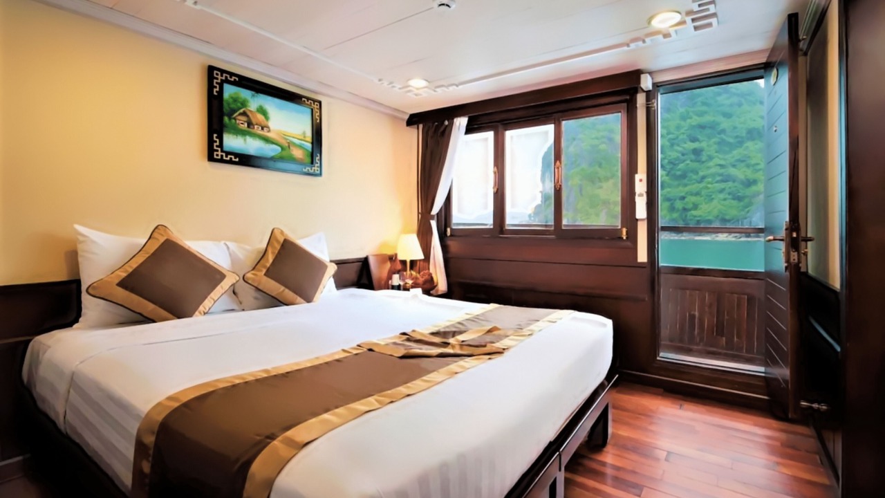 Photo of Bedroom in Ha Long