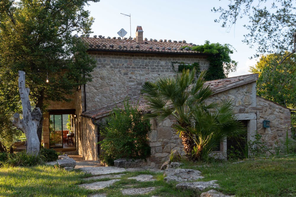 Photo of Outdoor in Saturnia