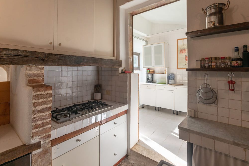 Photo of Kitchen in Saturnia