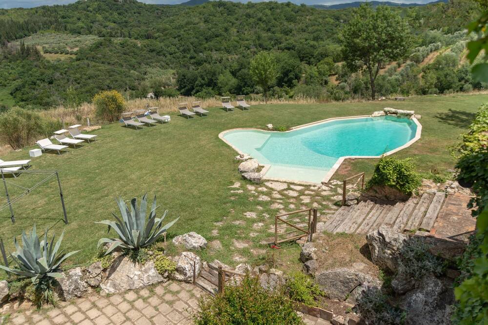 Photo of Outdoor in Saturnia