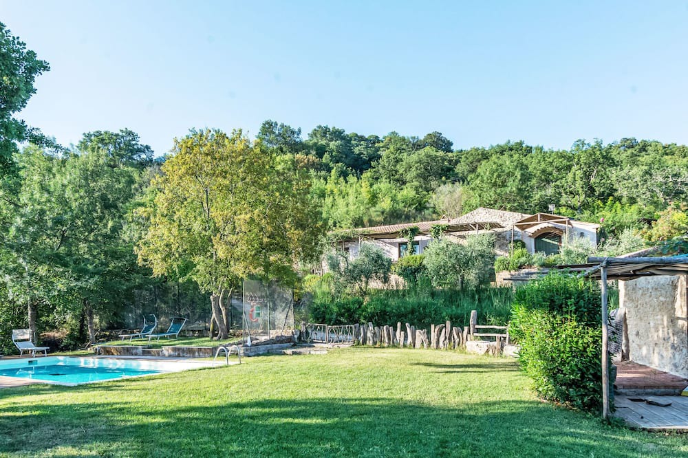 Photo of Outdoor in Saturnia