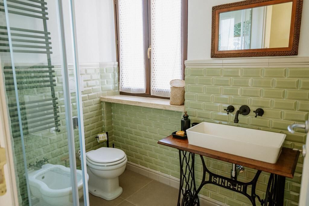 Photo of Bathroom in Offida