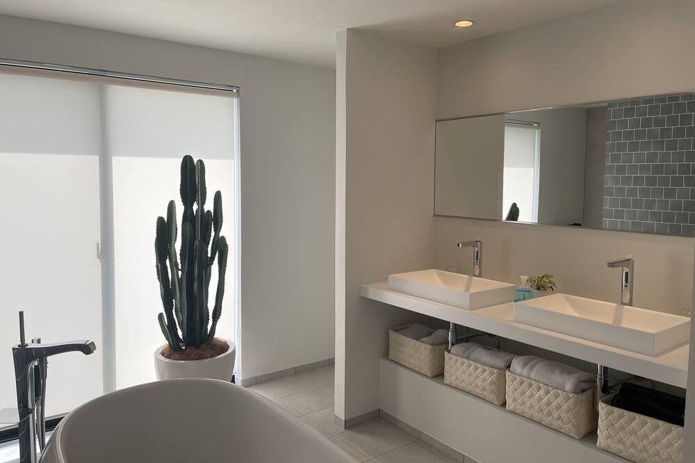 Photo of Bathroom in Mihama