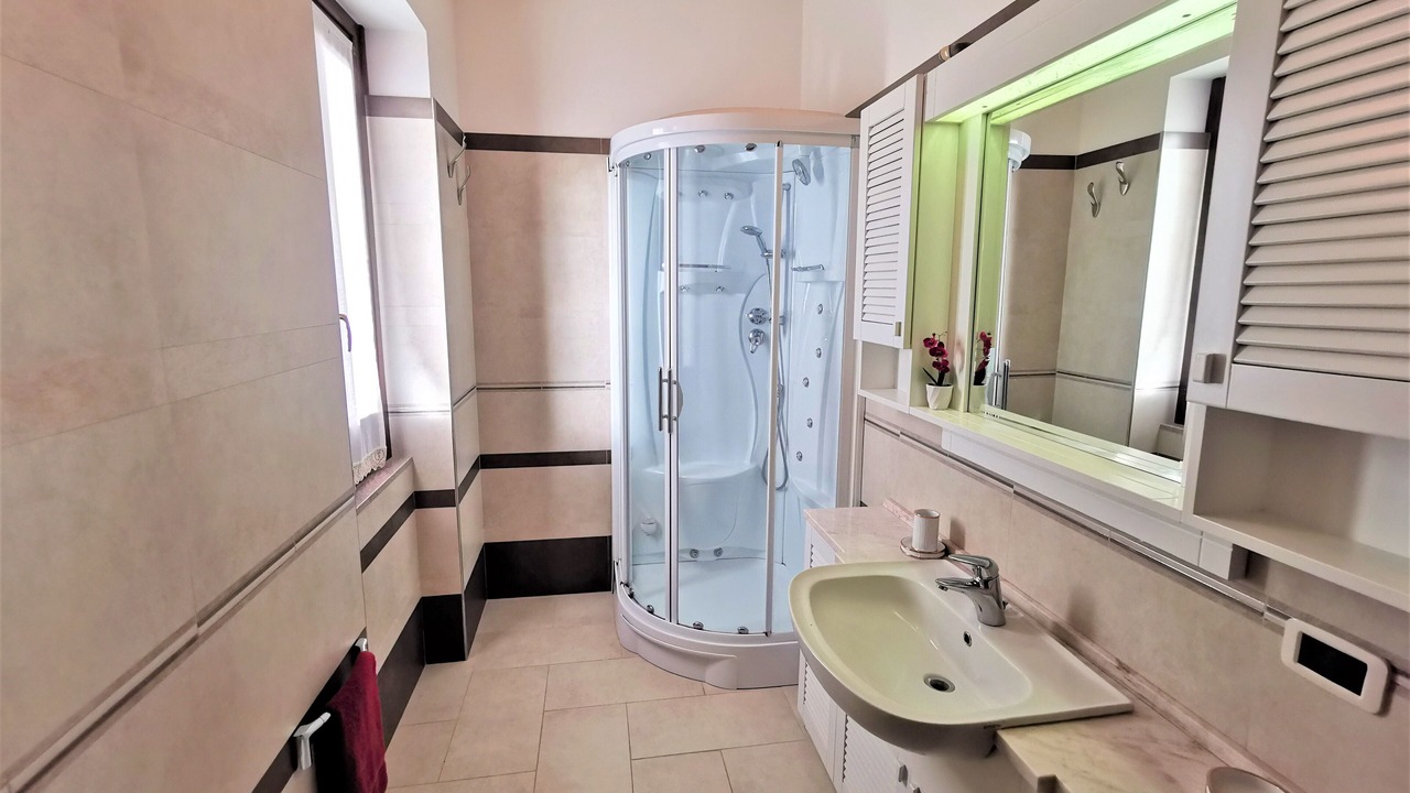 Photo of Bathroom in Ogliastro Marina