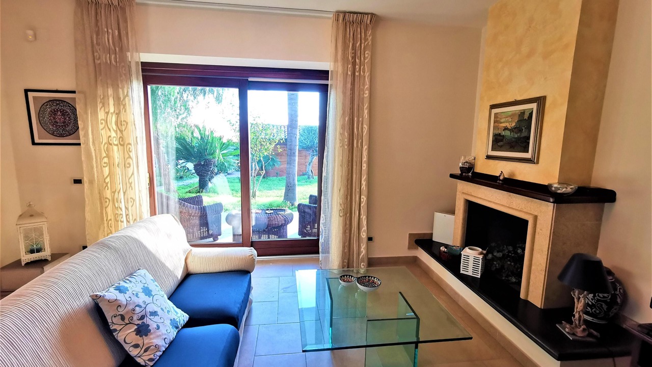 Photo of Livingroom in Ogliastro Marina