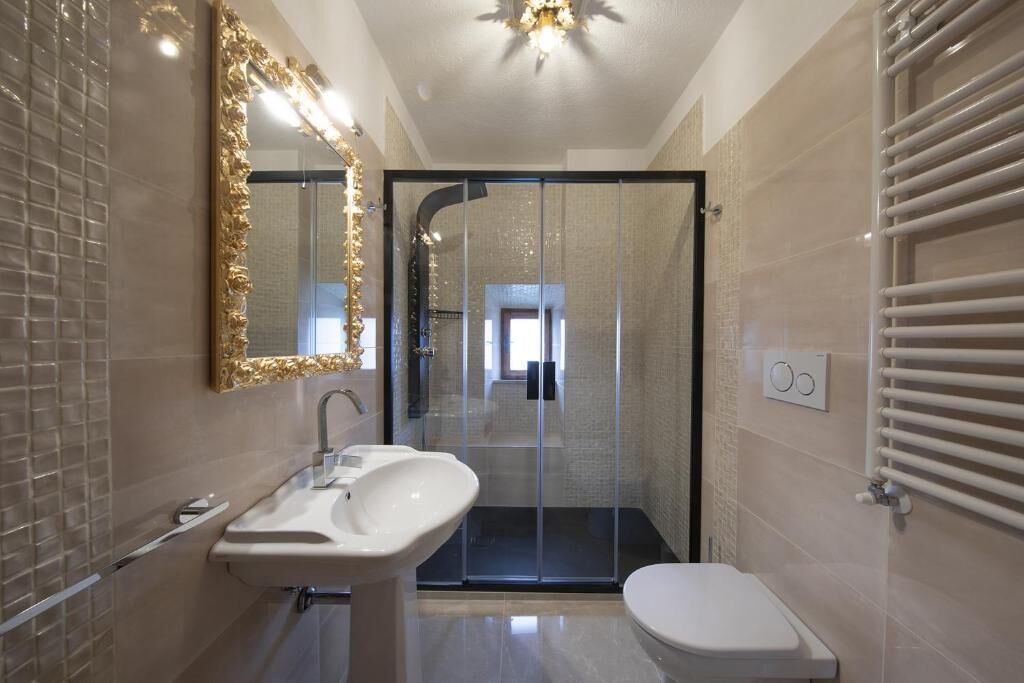 Photo of Bathroom in Sant'Angelo In Colle