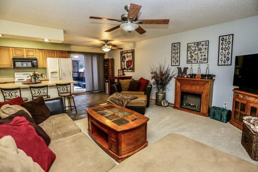 Photo of Livingroom in Aberdeen