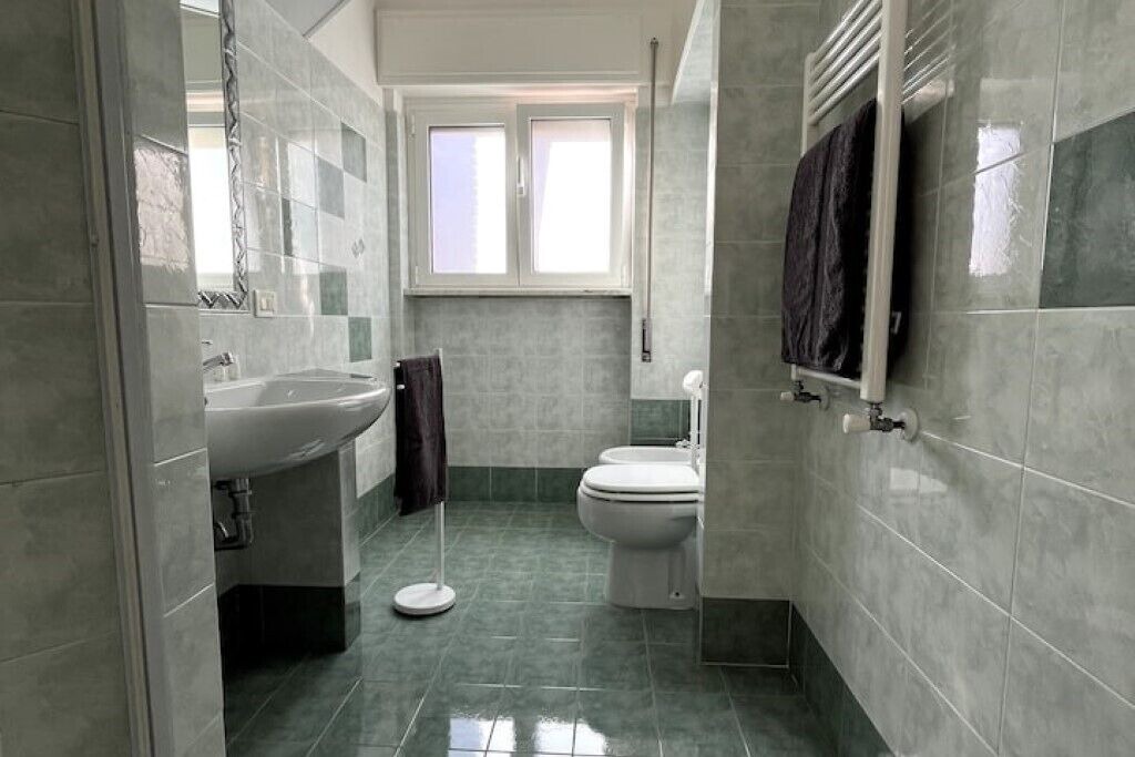 Photo of Bathroom in Latina