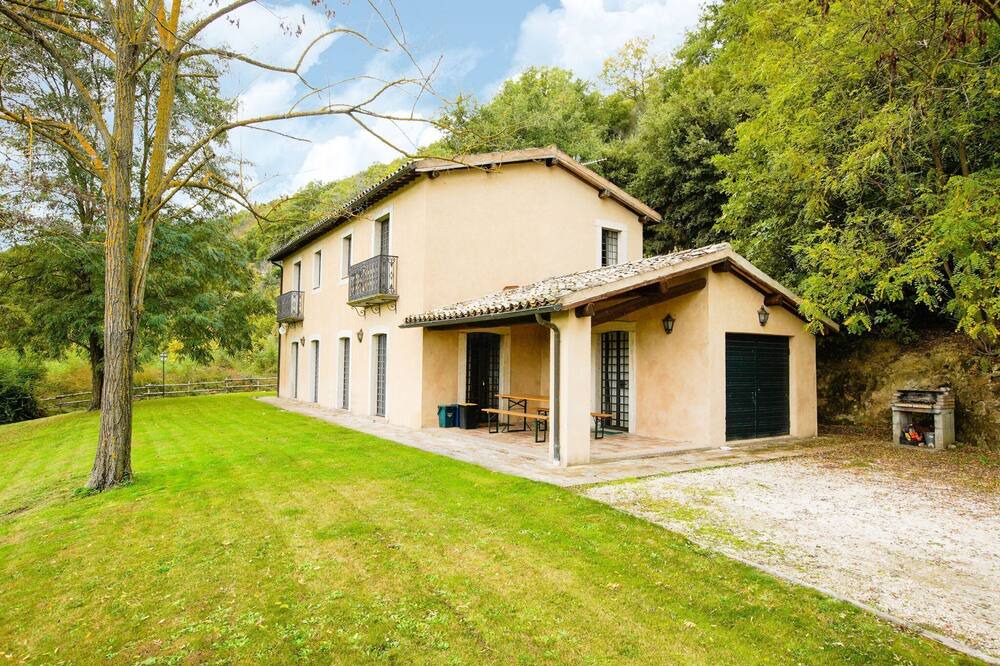 Photo of Outdoor in Castiglione in Teverina