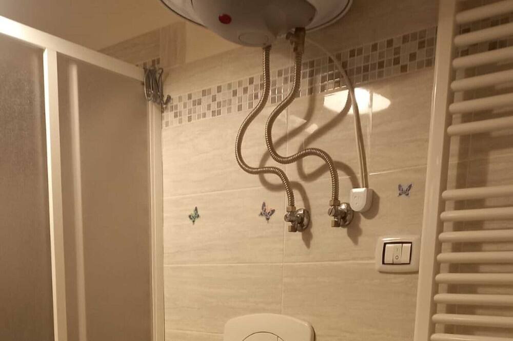Photo of Bathroom in Montegiordano