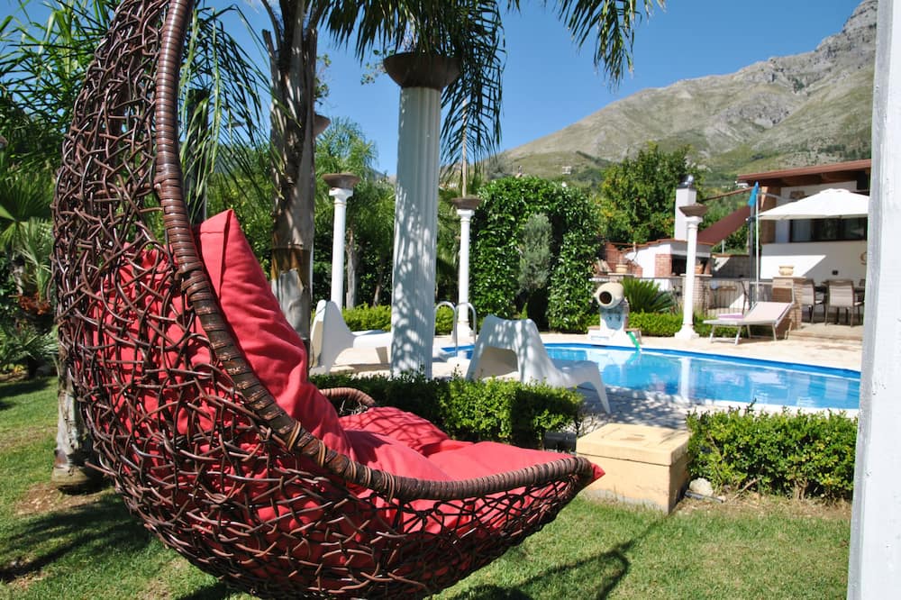 Photo of Outdoor in Trivio