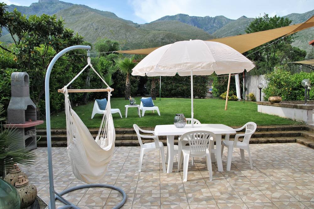 Photo of Outdoor in Trivio