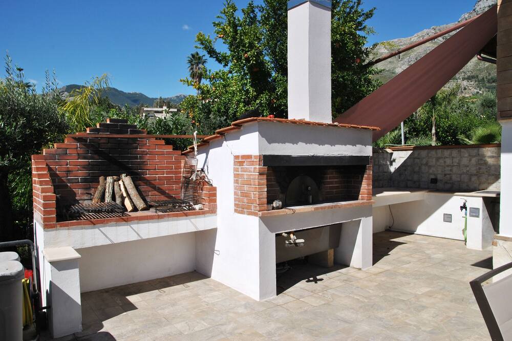 Photo of Outdoor in Trivio