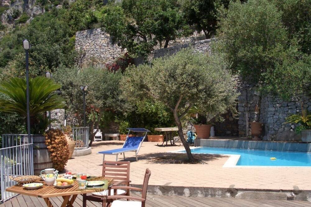 Photo of Outdoor in Furore