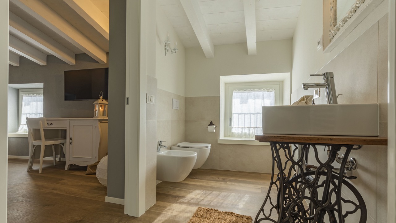 Photo of Bathroom in Cavaion Veronese