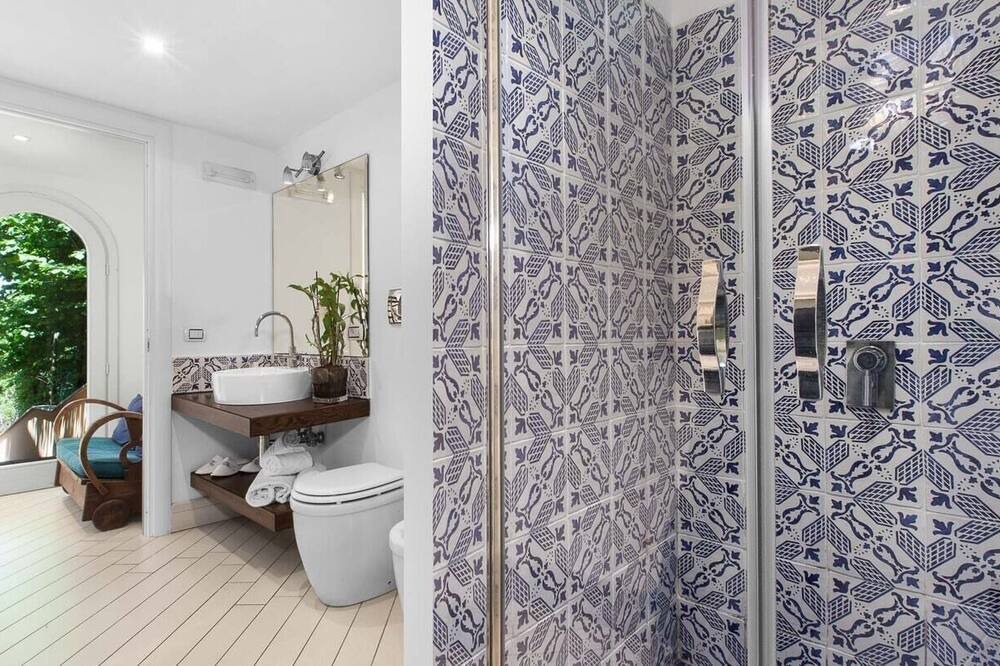 Photo of Bathroom in Sorrento