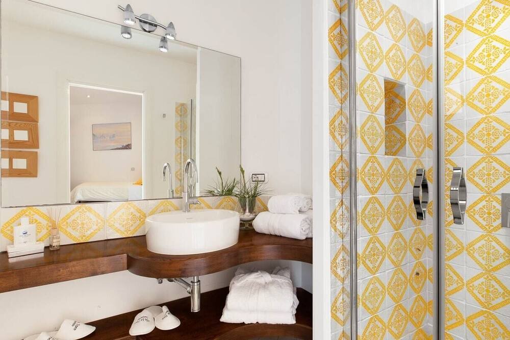 Photo of Bathroom in Sorrento