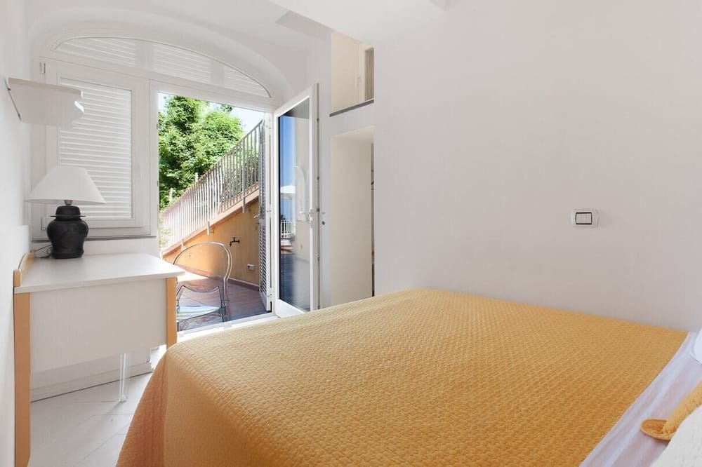 Photo of Bedroom in Sorrento