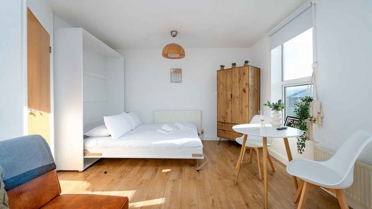 Photo of Bedroom in Stratford and New Town