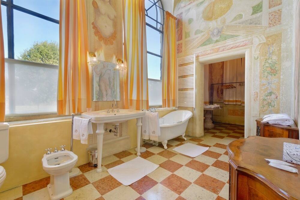 Photo of Bathroom in La Montecchia