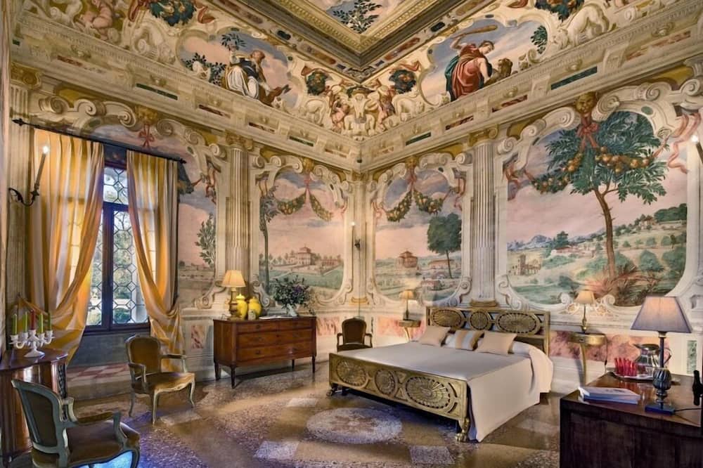 Photo of Bedroom in La Montecchia