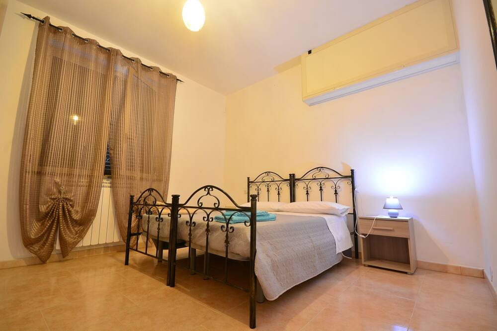 Photo of Bedroom in Rofrano