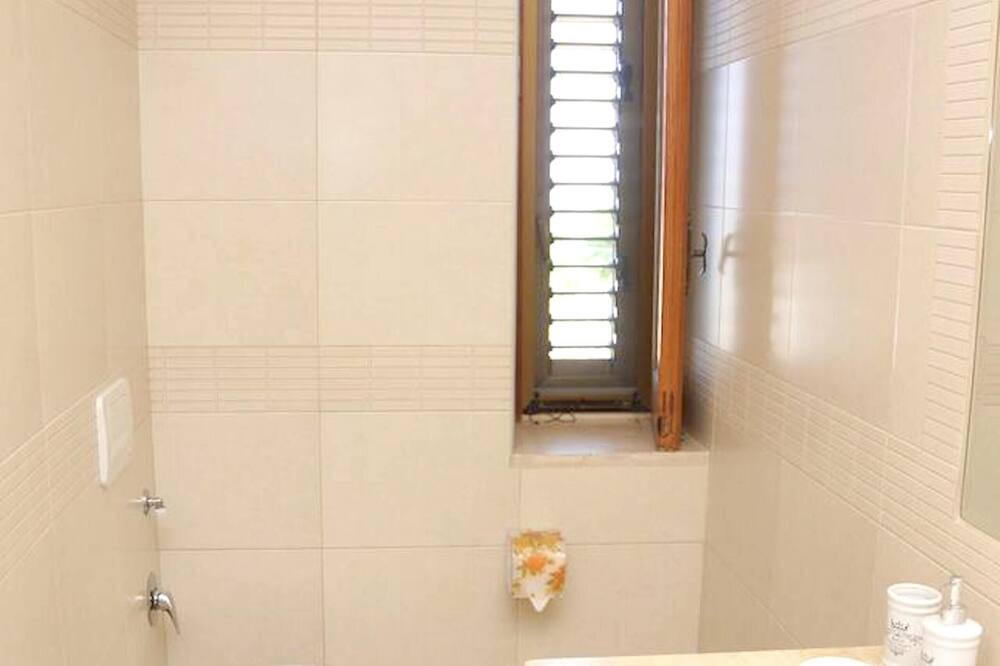 Photo of Bathroom in San Lucido