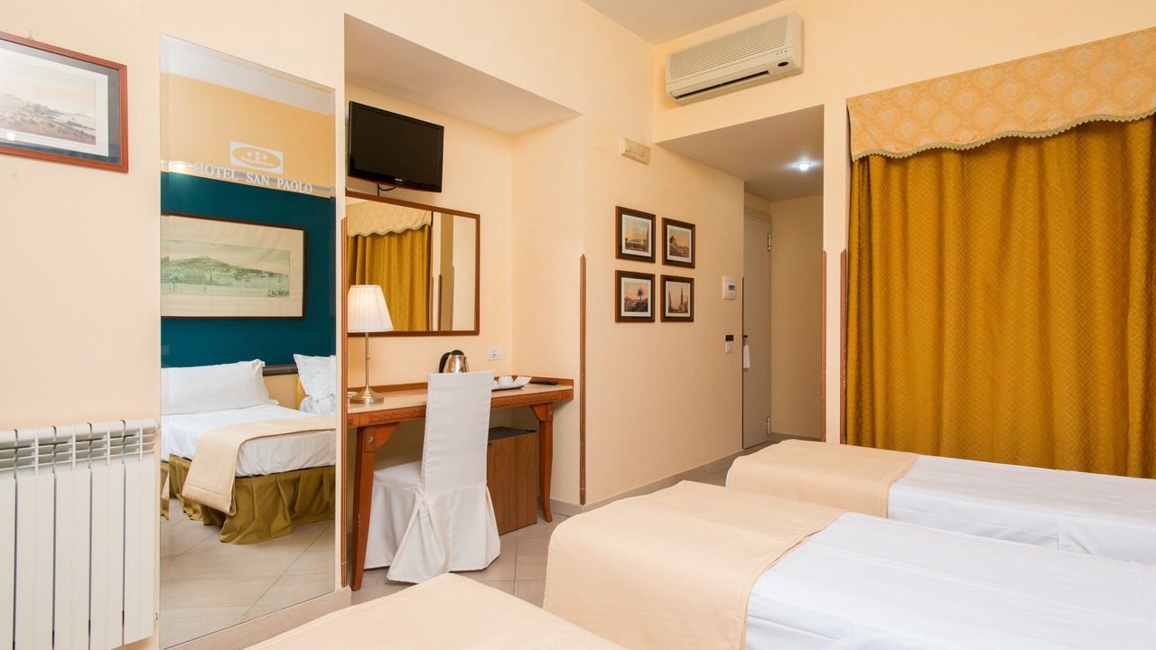 Photo of Bedroom in Fuorigrotta