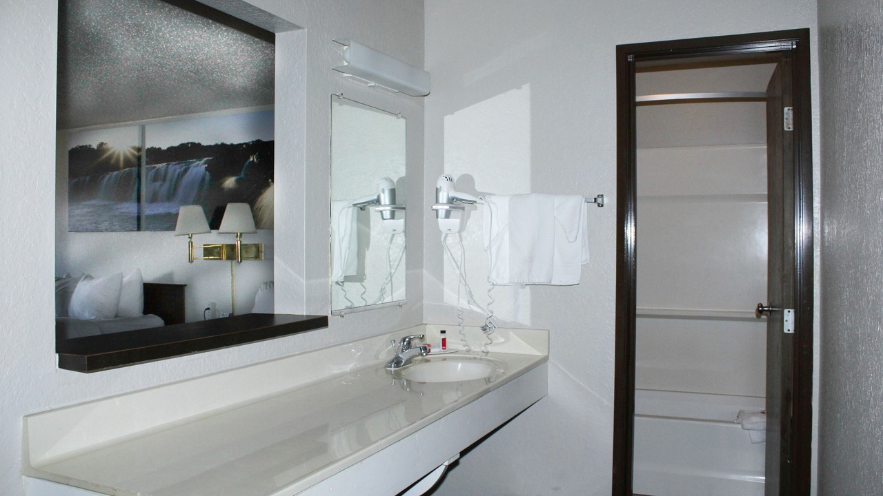 Photo of Bathroom in Sioux Falls