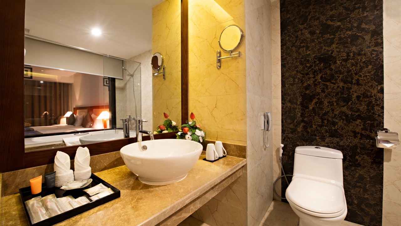 Photo of Bathroom in Cua Đai