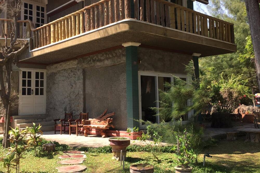 Photo of Patio Balcony in Phu Hai Beach