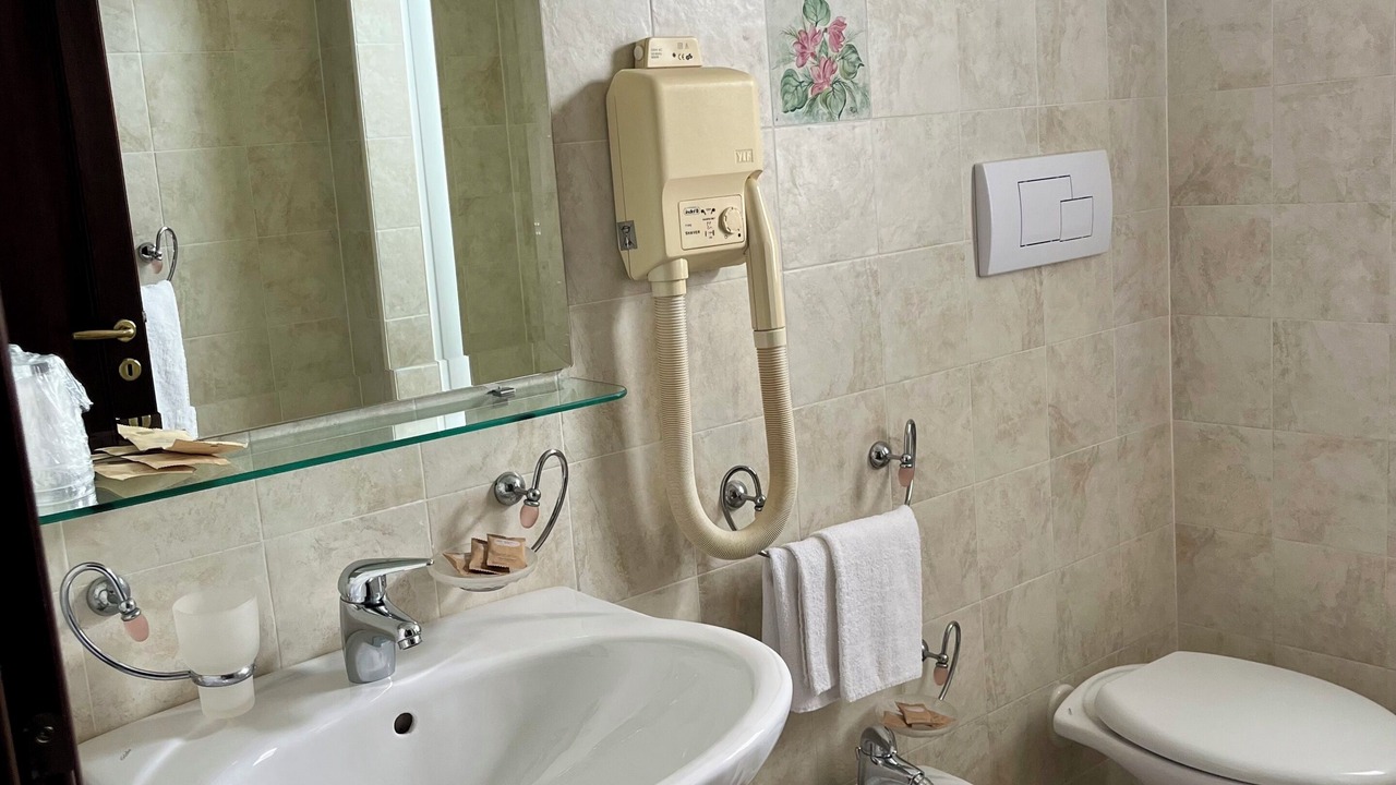 Photo of Bathroom in Belvedere Marittimo