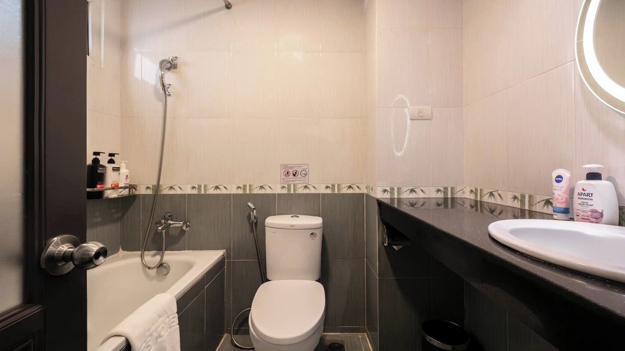 Photo of Bathroom in Hang Bai