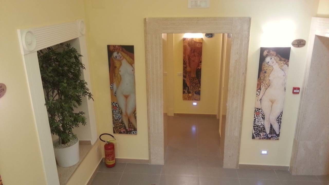 Photo of Others in Naples